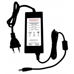 Импульсный блок питания в пластиковом корпусе 60W/12V/5A оригинал